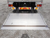 三菱ふそうファイターアルミバン中型（4t）[写真12]