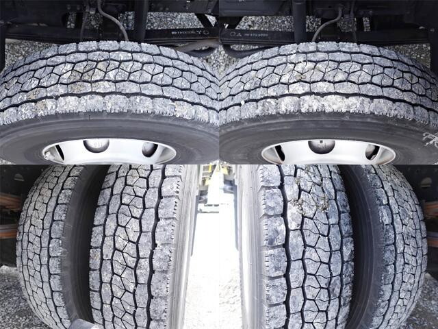 三菱ふそうファイターアルミバン中型（4t）[写真17]