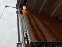 トヨタトヨエースアルミバン中型（4t）[写真12]