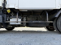 日産アトラスパネルバン中型（4t）[写真22]