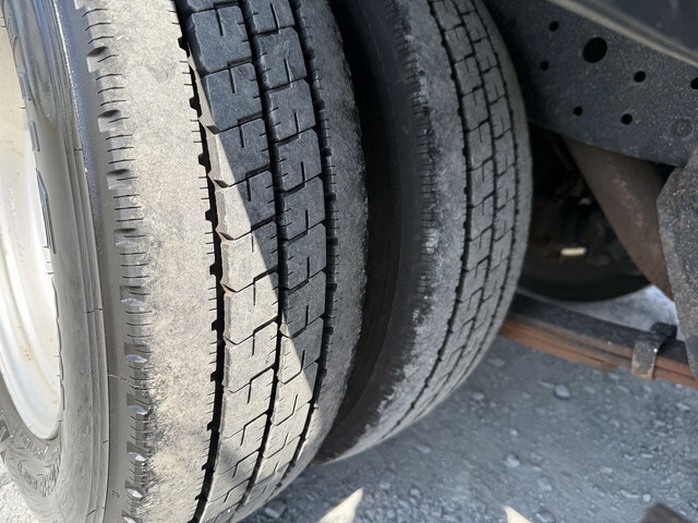 日産アトラスパネルバン中型（4t）[写真26]