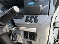 日産アトラスパネルバン中型（4t）[写真32]