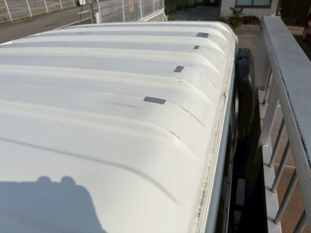 三菱ふそうファイターアルミブロック中型（4t）[写真12]