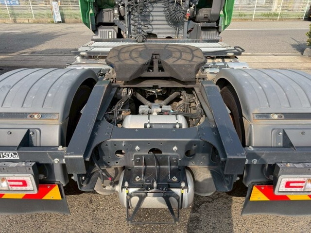 日野プロフィアトレーラーヘッド（トラクターヘッド）大型（10t）[写真05]