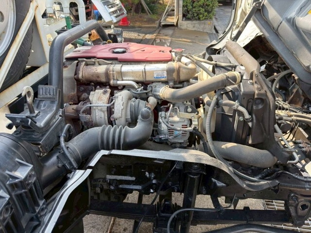 日野デュトロ散水車小型（2t・3t）[写真21]