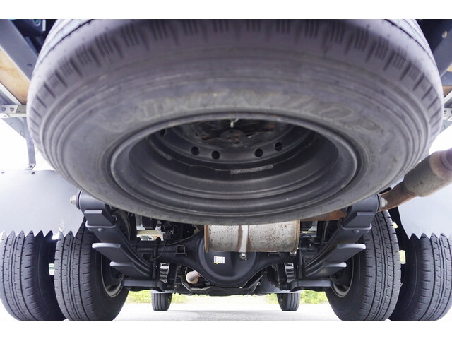 日産アトラス平ボディ小型（2t・3t）[写真10]