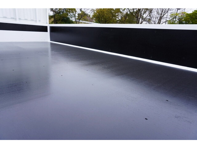 日産アトラス平ボディ小型（2t・3t）[写真14]