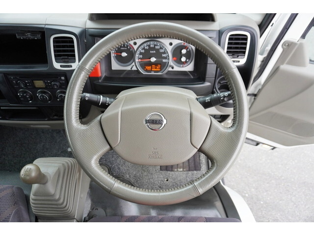 日産アトラス平ボディ小型（2t・3t）[写真28]