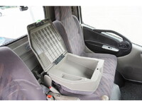 日産アトラス平ボディ小型（2t・3t）[写真39]