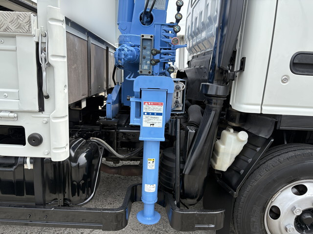 日産アトラスクレーン4段小型（2t・3t）[写真13]