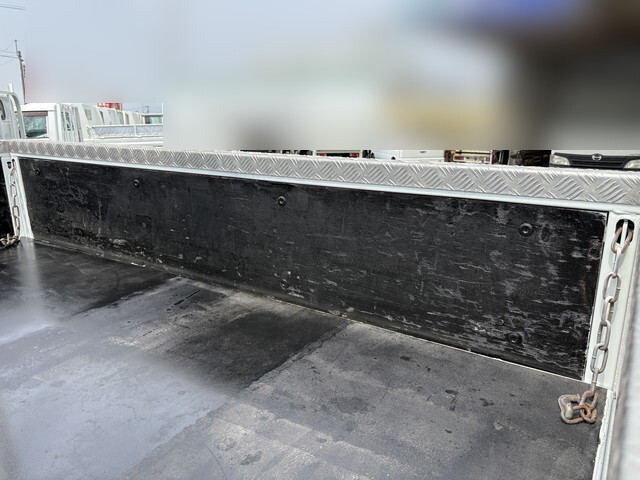 日産アトラスクレーン4段小型（2t・3t）[写真24]