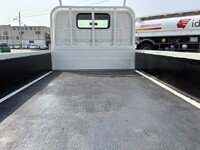 トヨタトヨエース平ボディ小型（2t・3t）[写真14]