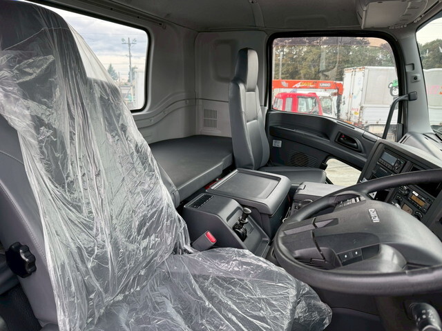 いすゞギガミキサー車（コンクリートミキサー）大型（10t）[写真25]