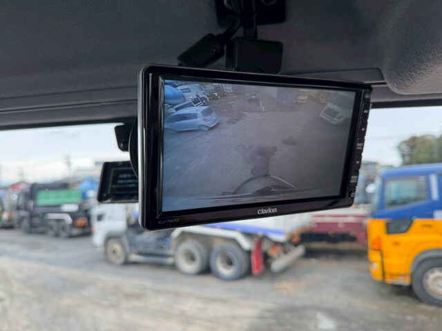 いすゞギガミキサー車（コンクリートミキサー）大型（10t）[写真31]