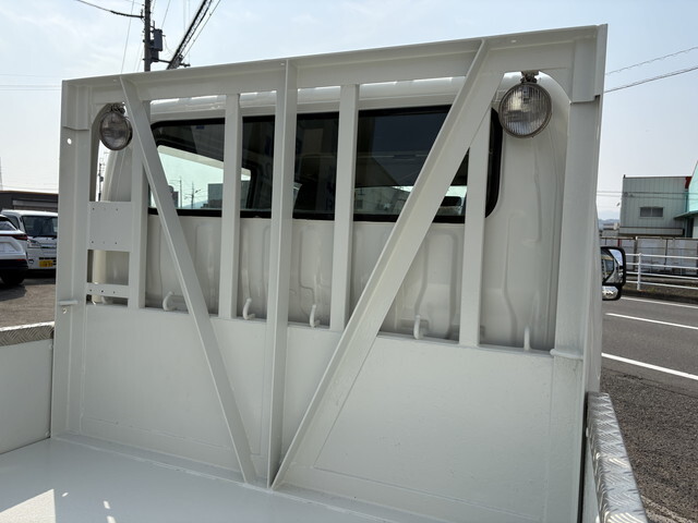 日野デュトロダブルキャブ（Wキャブ）小型（2t・3t）[写真12]