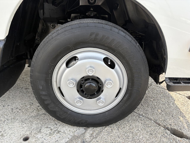 日野デュトロダブルキャブ（Wキャブ）小型（2t・3t）[写真18]