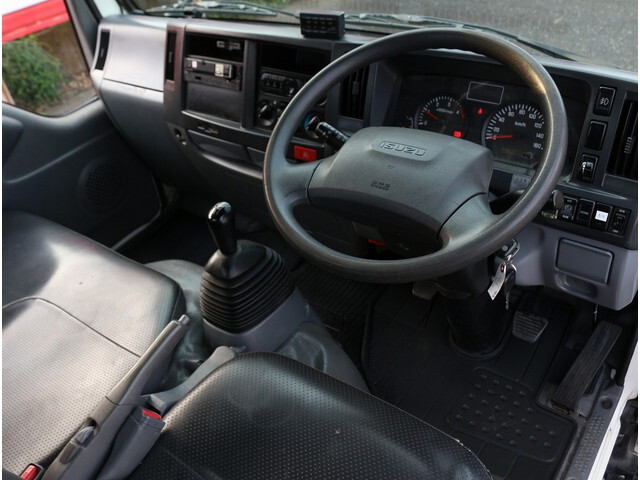 いすゞエルフアルミブロック小型（2t・3t）[写真21]