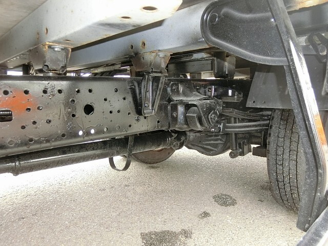 日野デュトロ平ボディ小型（2t・3t）[写真21]