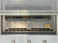 いすゞエルフ冷凍車（冷蔵車）小型（2t・3t）[写真16]