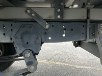 いすゞエルフ冷凍車（冷蔵車）小型（2t・3t）[写真23]