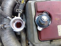 トヨタトヨエースアルミブロック小型（2t・3t）[写真19]