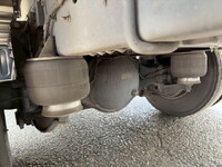 いすゞフォワード冷凍車（冷蔵車）中型（4t）[写真15]