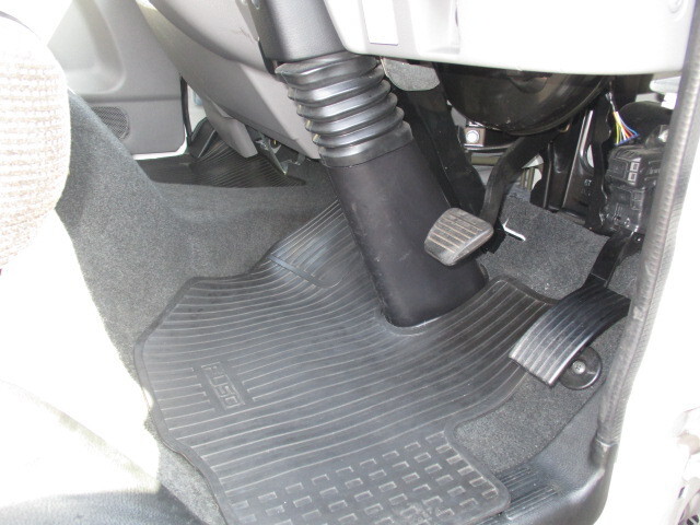 三菱ふそうキャンター冷凍車（冷蔵車）小型（2t・3t）[写真14]