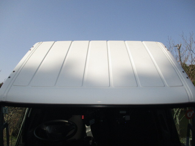 三菱ふそうキャンター冷凍車（冷蔵車）小型（2t・3t）[写真24]