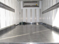 三菱ふそうキャンター冷凍車（冷蔵車）小型（2t・3t）[写真31]