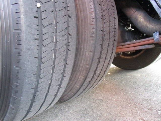 三菱ふそうキャンター冷凍車（冷蔵車）小型（2t・3t）[写真39]