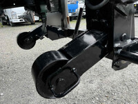 いすゞフォワードコンテナ専用車中型（4t）[写真22]