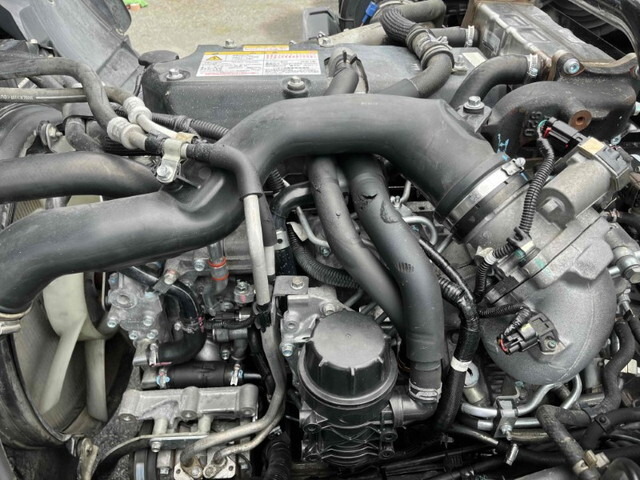 いすゞフォワードコンテナ専用車中型（4t）[写真24]