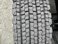 いすゞフォワードコンテナ専用車中型（4t）[写真30]