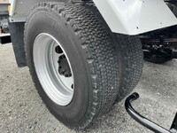 いすゞフォワードコンテナ専用車中型（4t）[写真31]