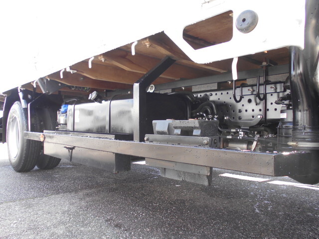 いすゞエルフ平ボディ小型（2t・3t）[写真20]