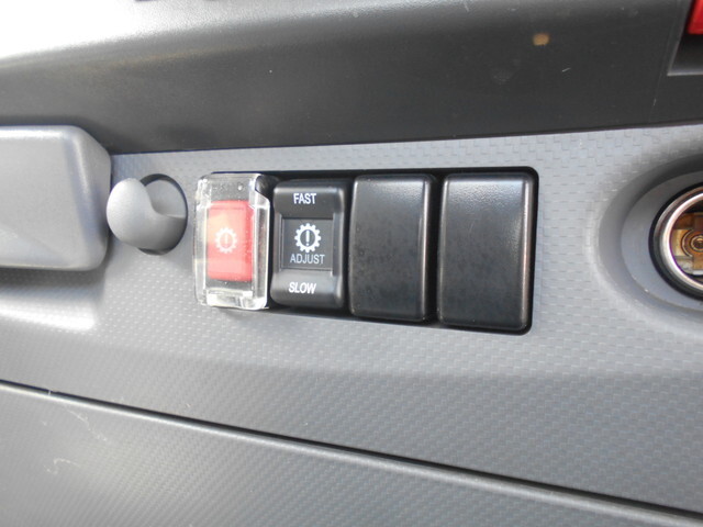 いすゞエルフ平ボディ小型（2t・3t）[写真35]