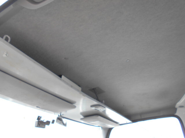 いすゞエルフ平ボディ小型（2t・3t）[写真40]