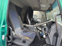 三菱ふそうファイターアルミウイング中型（4t）[写真19]