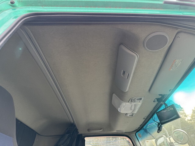 三菱ふそうファイターアルミウイング中型（4t）[写真19]