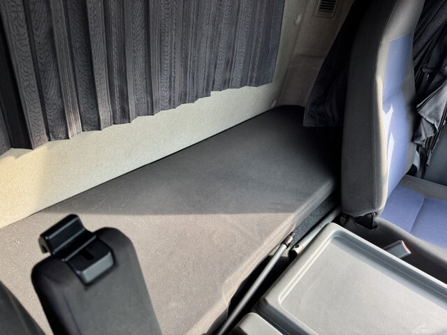 三菱ふそうファイターアルミウイング中型（4t）[写真26]