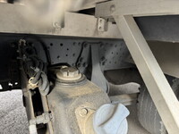 三菱ふそうファイターアルミウイング中型（4t）[写真36]