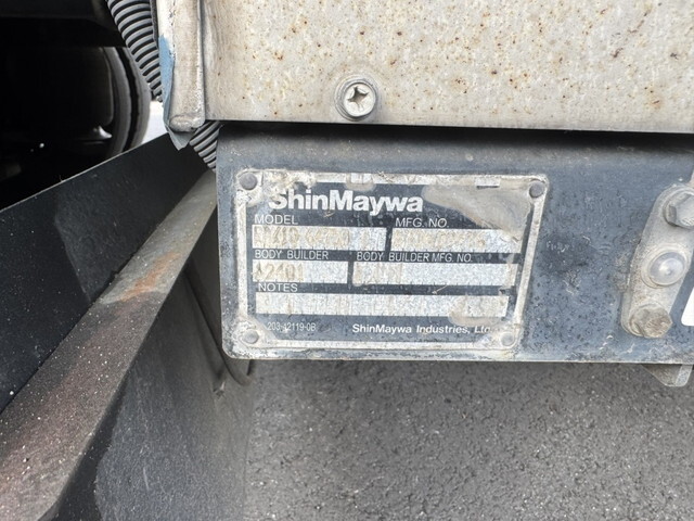 三菱ふそうファイターアルミウイング中型（4t）[写真36]