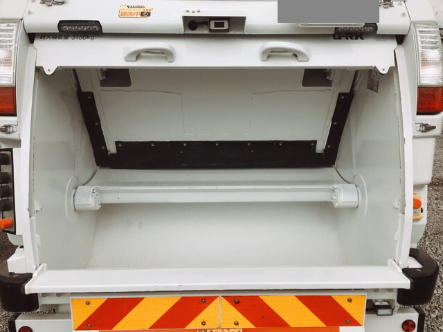 三菱ふそうキャンターパッカー車（塵芥車）小型（2t・3t）[写真11]