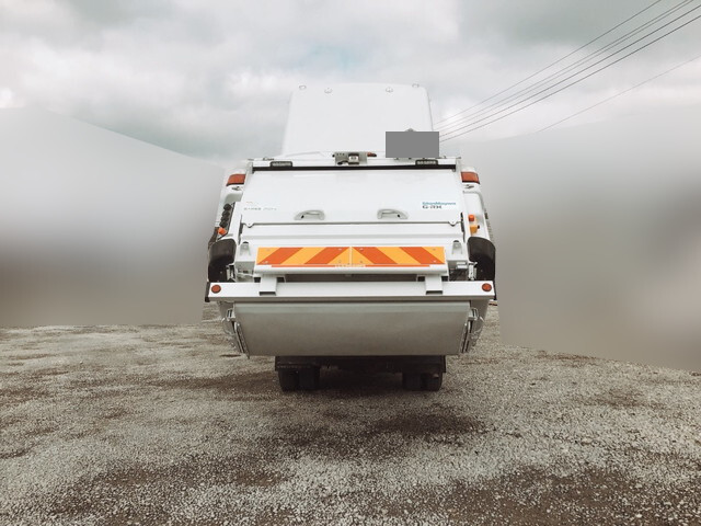 三菱ふそうキャンターパッカー車（塵芥車）小型（2t・3t）[写真13]