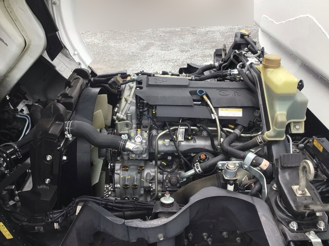 三菱ふそうキャンターパッカー車（塵芥車）小型（2t・3t）[写真29]