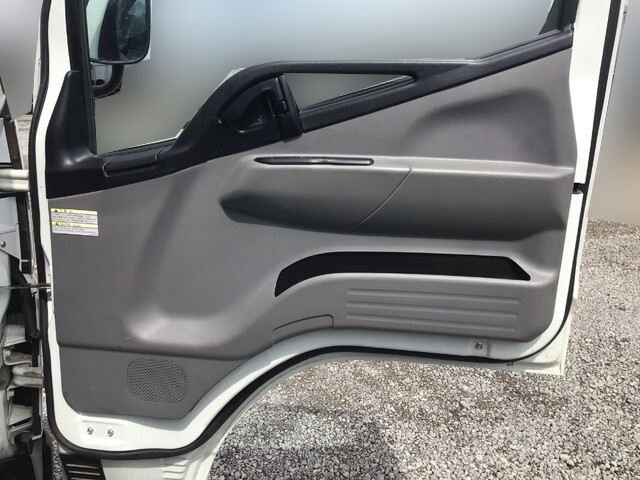 三菱ふそうキャンターパッカー車（塵芥車）小型（2t・3t）[写真31]