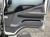 三菱ふそうキャンターパッカー車（塵芥車）小型（2t・3t）[写真32]