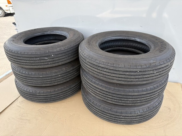 いすゞフォワードアルミウイング中型（4t）[写真13]