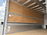 いすゞフォワードアルミウイング中型（4t）[写真16]