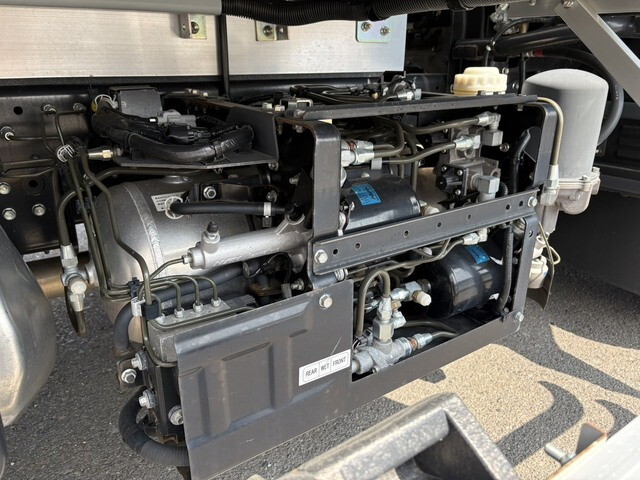 いすゞフォワードアルミウイング中型（4t）[写真25]